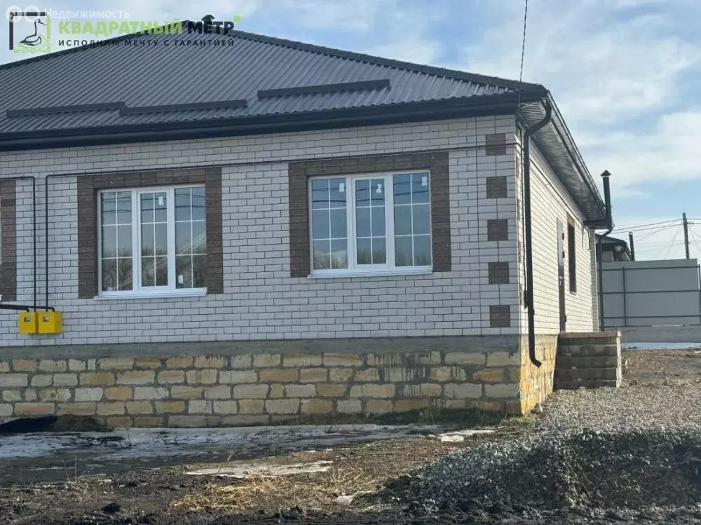 Дом в Михайловск, улица Михаила Лазарева (100 м) - Фото 2