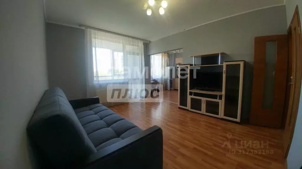 3-к кв. Свердловская область, Екатеринбург ул. Луганская, 6 (99.0 м) - Фото 1