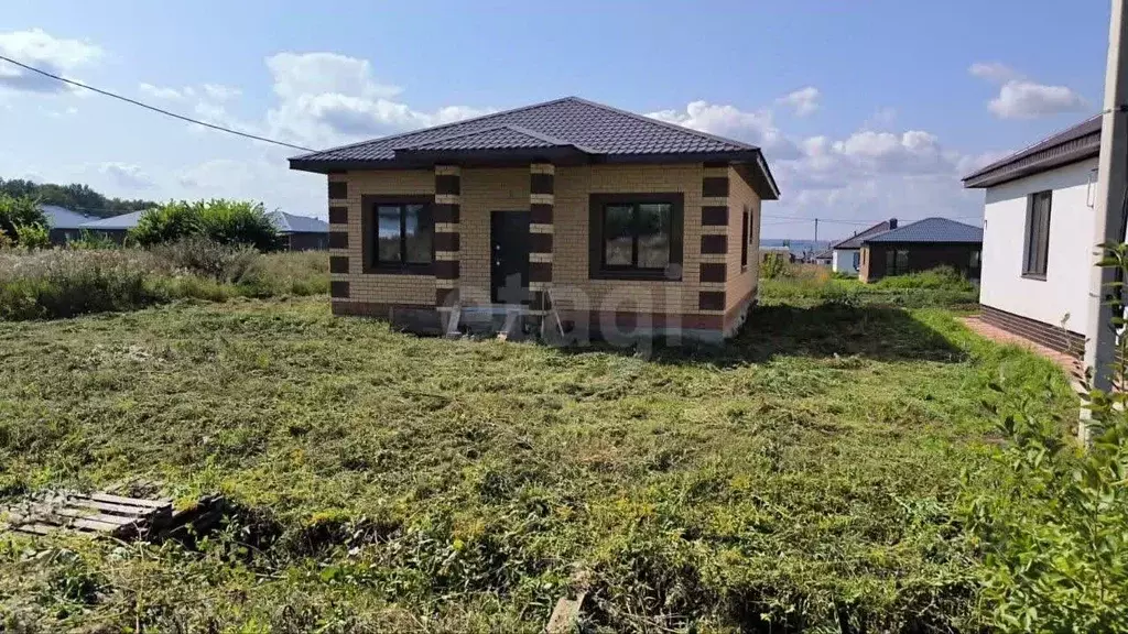 Дом в Башкортостан, Иглинский район, Акбердинский сельсовет, ... - Фото 1