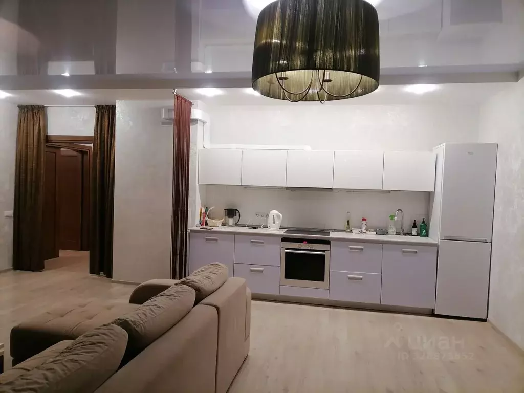 2-к кв. Свердловская область, Екатеринбург ул. Белинского, 35 (73.0 м) - Фото 1