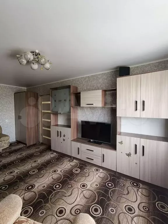 1-к. квартира, 33 м, 9/9 эт. - Фото 1