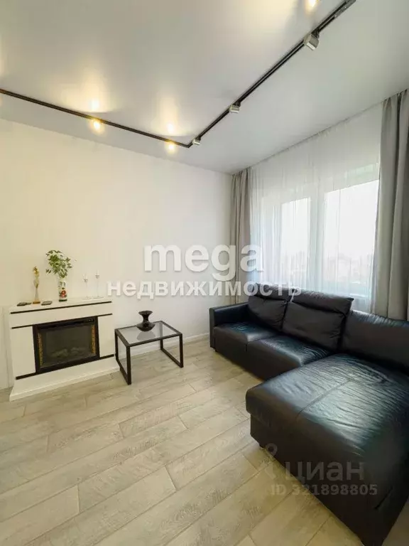 2-к кв. Башкортостан, Уфа Революционная ул., 39/3 (54.5 м) - Фото 0
