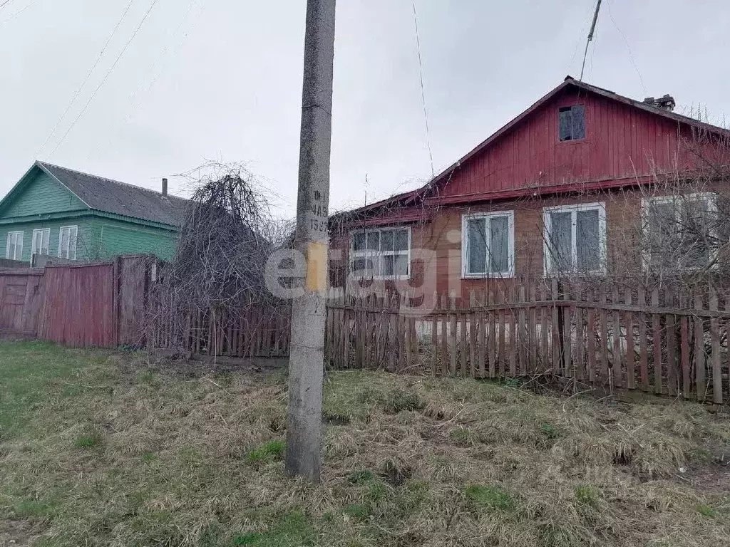 Дом в Брянская область, Климово рп ул. Некрасова (49 м) - Фото 1