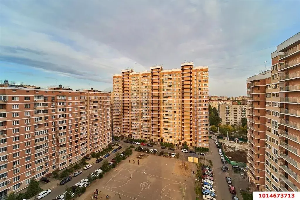 3-к кв. Краснодарский край, Краснодар ул. Имени Игнатова (87.0 м) - Фото 0