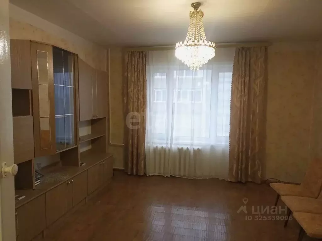 3-к кв. Владимирская область, Ковров ул. Зои Космодемьянской, 1/12 ... - Фото 1