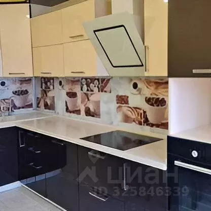 2-к кв. Тюменская область, Тюмень Холодильная ул., 83 (75.0 м) - Фото 2