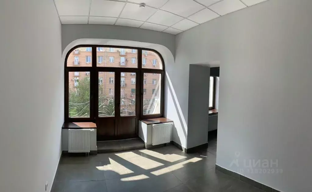Офис в Москва ул. Каретный Ряд, 8 (320 м) - Фото 1