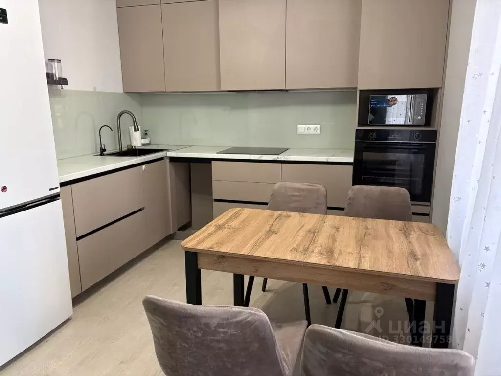 2-к кв. Санкт-Петербург наб. Реки Каменки, 15к1 (55.0 м) - Фото 1