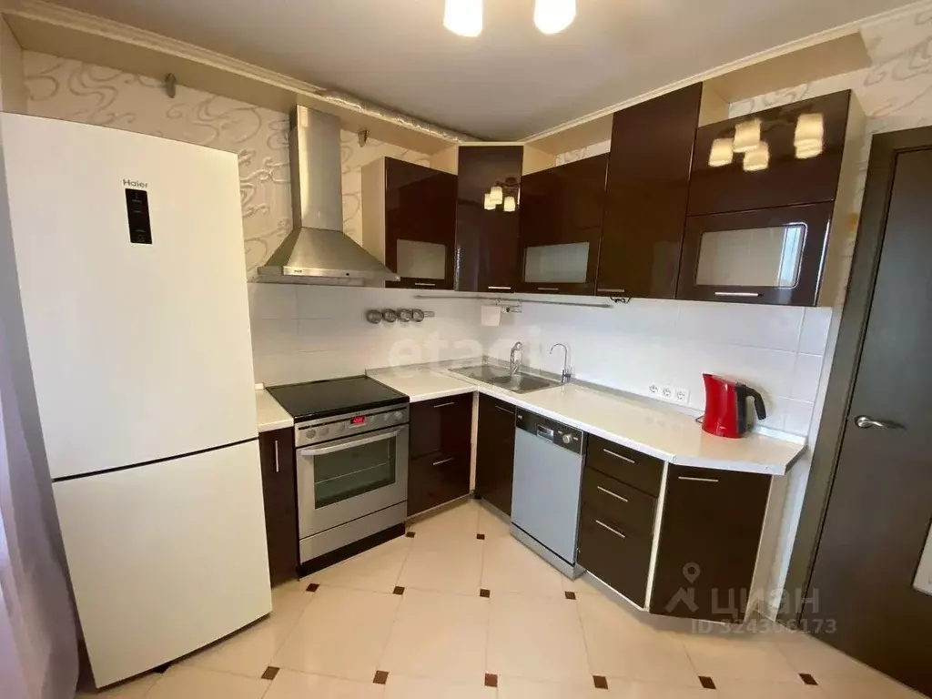 1-к кв. Тюменская область, Тюмень ул. 30 лет Победы, 148к2 (37.0 м) - Фото 1