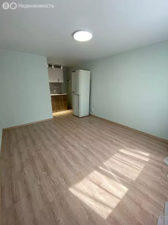 Квартира-студия: Ульяновск, улица Аблукова, 43 (18 м) - Фото 2