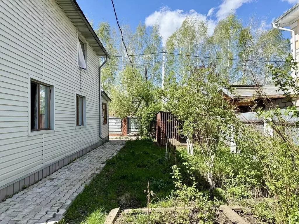 Дом в Свердловская область, Екатеринбург ул. Цыганская, 63 (170 м) - Фото 1