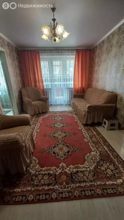 2-комнатная квартира: посёлок городского типа Кромы, Заводской ... - Фото 1