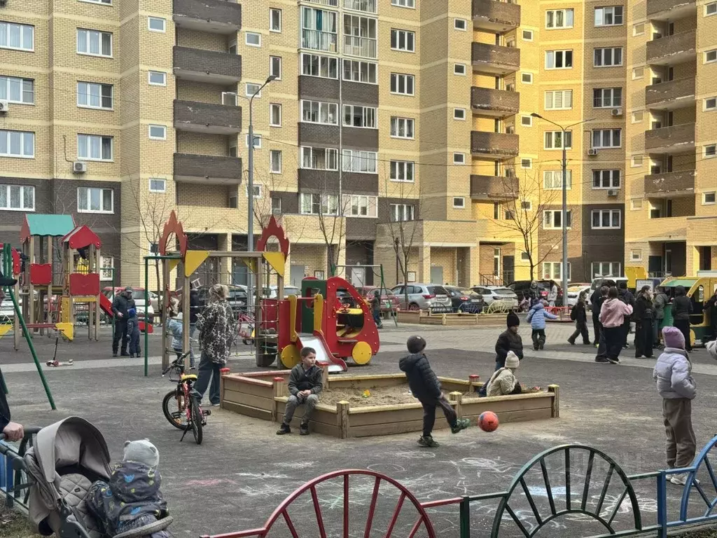 2-к кв. Московская область, Ногинск Богородский городской округ, ул. ... - Фото 2