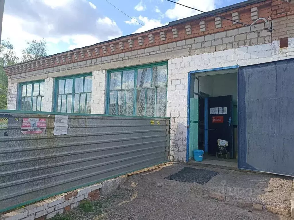 Торговая площадь в Башкортостан, Уфа Центральная ул., 57 (396 м) - Фото 0