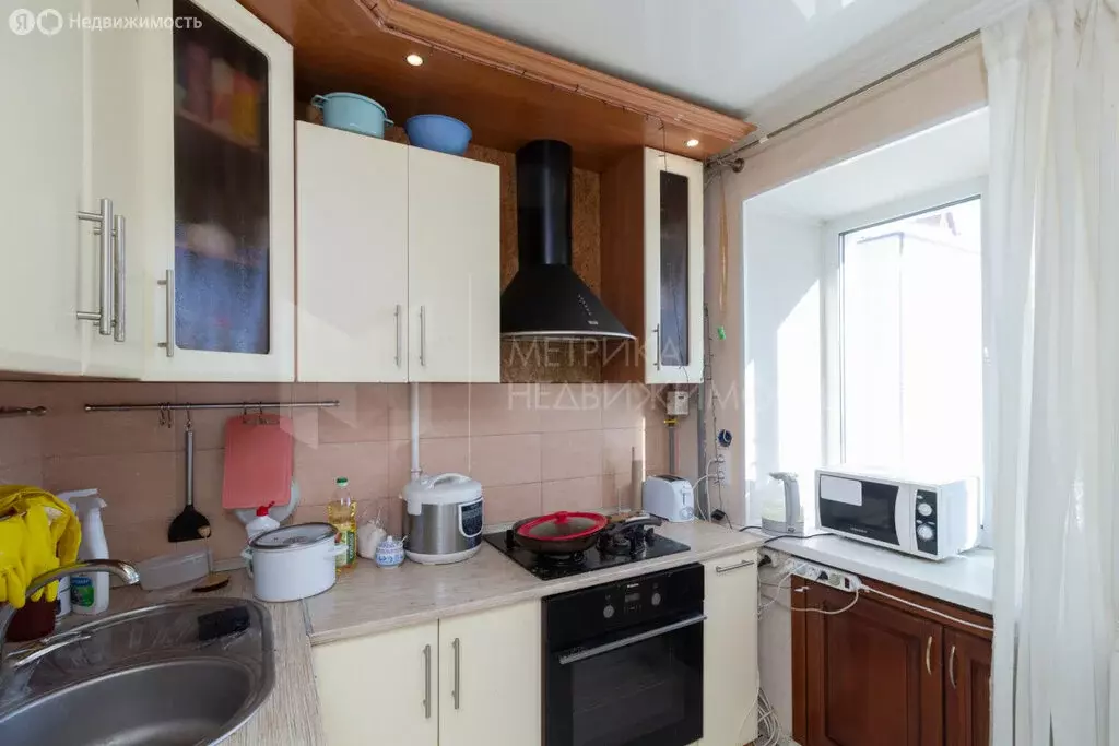 2-комнатная квартира: Тюмень, Киевская улица, 60 (46.1 м) - Фото 2