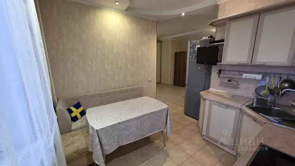 1-к кв. Московская область, Красногорск бул. Южный, 4 (40.5 м) - Фото 2