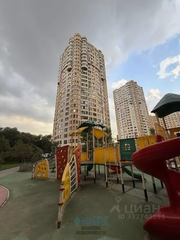 2-к кв. Московская область, Реутов Юбилейный просп., 31 (70.0 м) - Фото 1