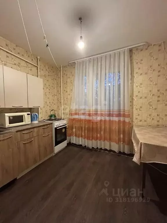 1-к кв. Владимирская область, Ковров Моховая ул., 2/8 (33.4 м) - Фото 0