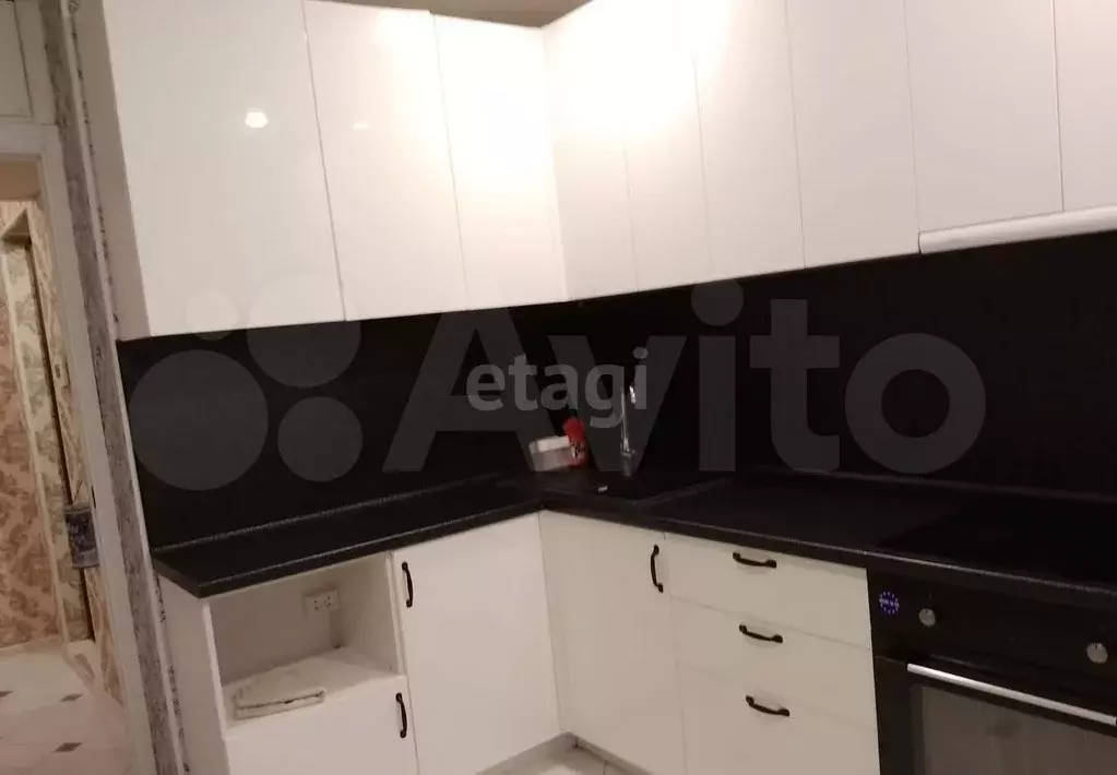 3-к. квартира, 68 м, 1/9 эт. - Фото 1