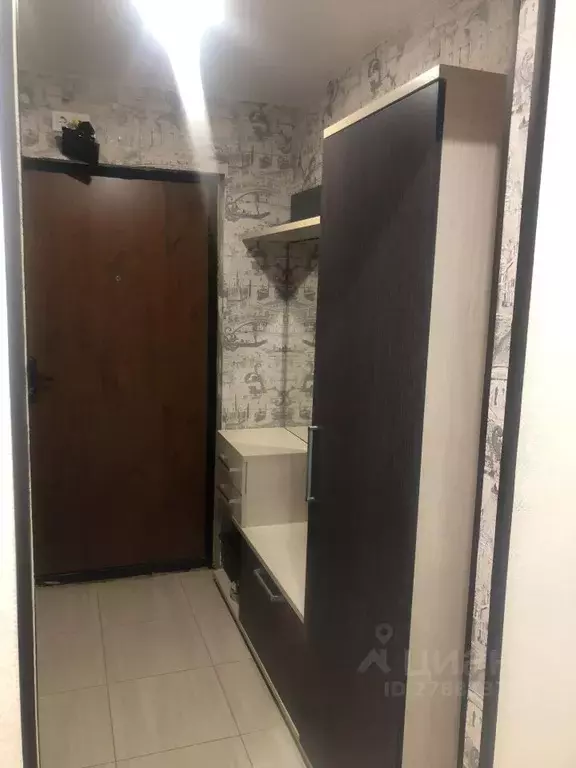 1-к кв. Кировская область, Киров Луговой пер., 1 (30.0 м) - Фото 2