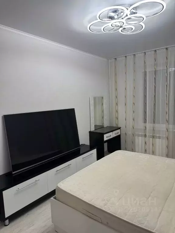 3-к кв. Татарстан, Набережные Челны 69-й комплекс, 17 (72.0 м) - Фото 1