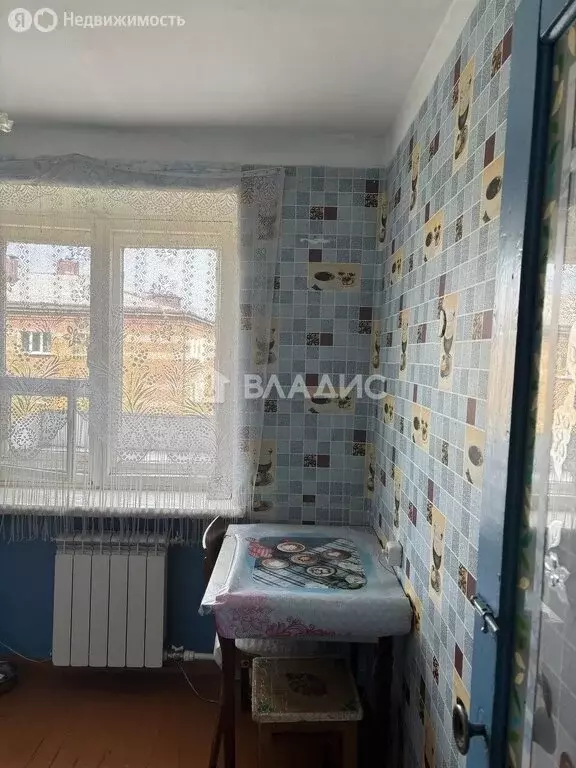 3-комнатная квартира: Улан-Удэ, улица Трубачеева, 144 (57.9 м) - Фото 1