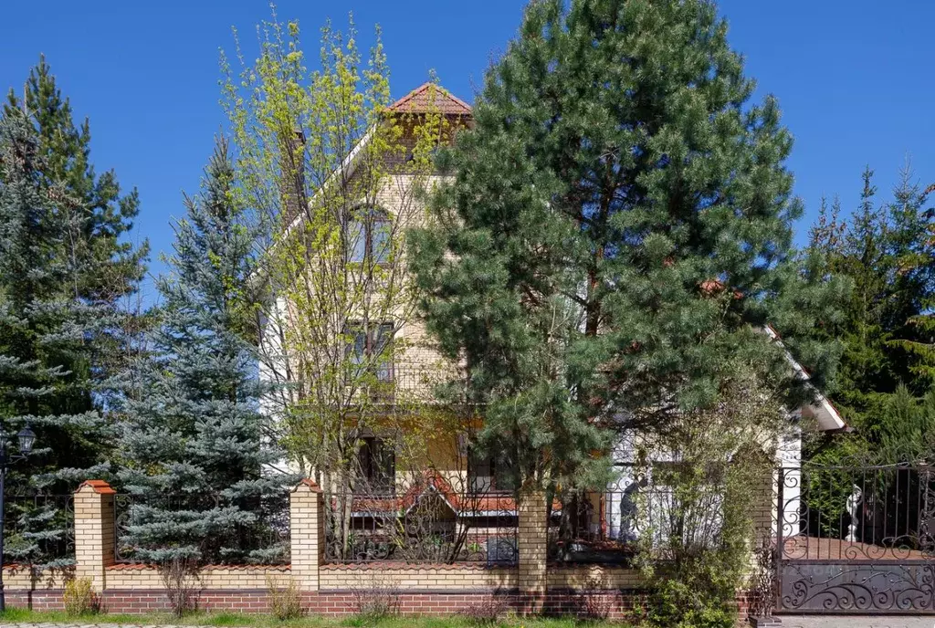 Дом в Московская область, Красногорск городской округ, с. ... - Фото 2