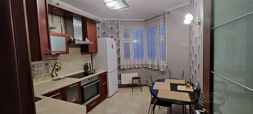 2-к кв. Московская область, Красногорск ул. Имени Зверева, 4 (59.0 м) - Фото 0