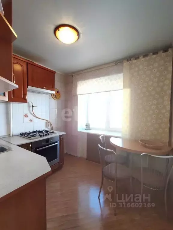 3-к кв. Пермский край, Пермь ул. Крисанова, 18А (56.0 м) - Фото 1