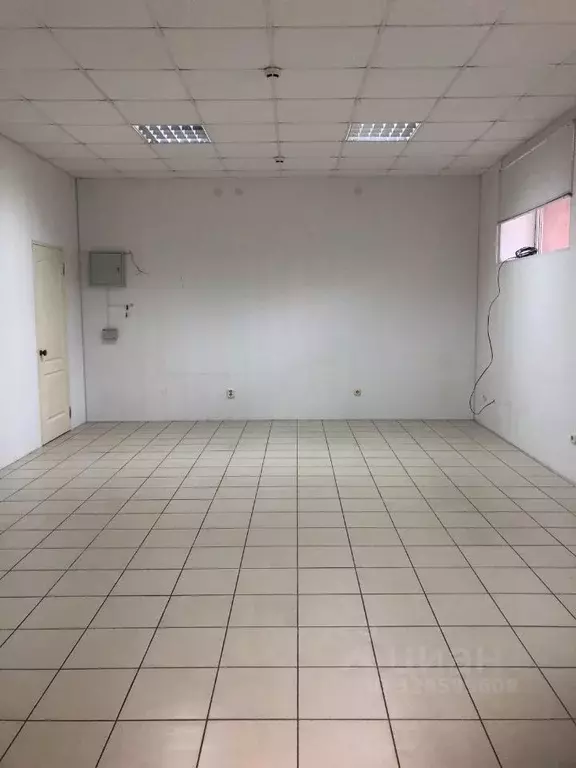 Помещение свободного назначения в Краснодарский край, Ейск ул. ... - Фото 2