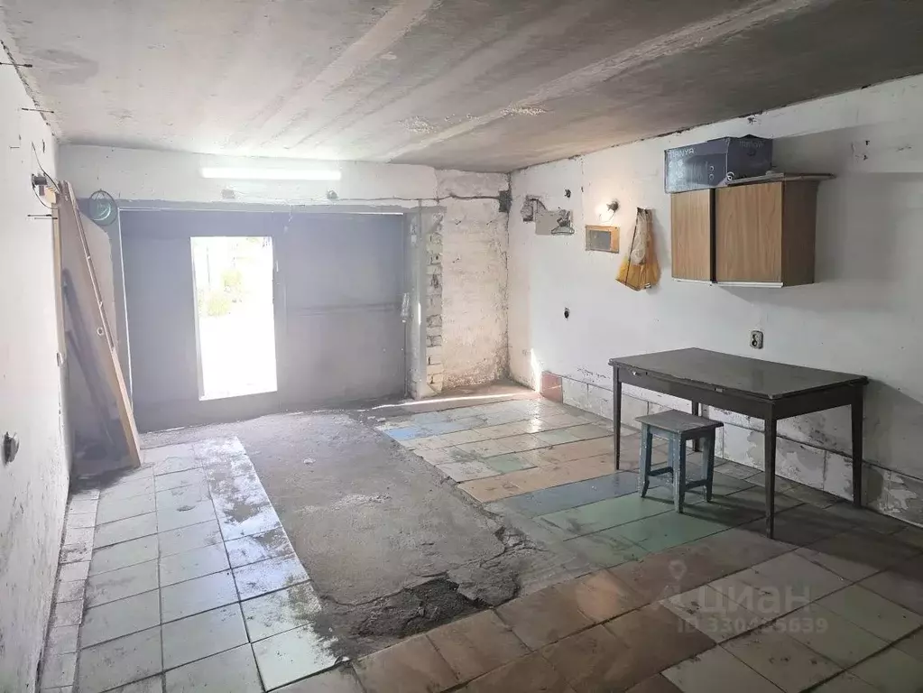Гараж в Саратовская область, Саратов ул. Имени К.Г. Уфимцева, 8Г (24 ... - Фото 1