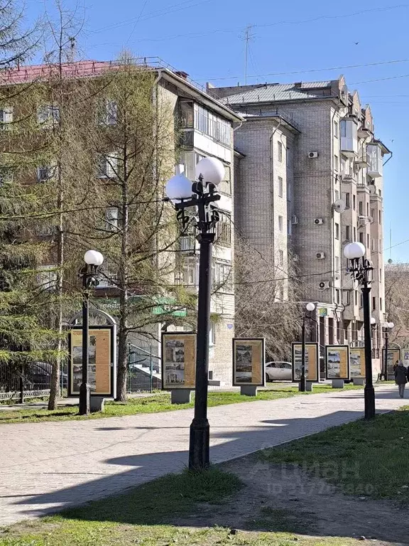 2-к кв. Омская область, Омск Тарская ул., 26 (50.0 м) - Фото 0
