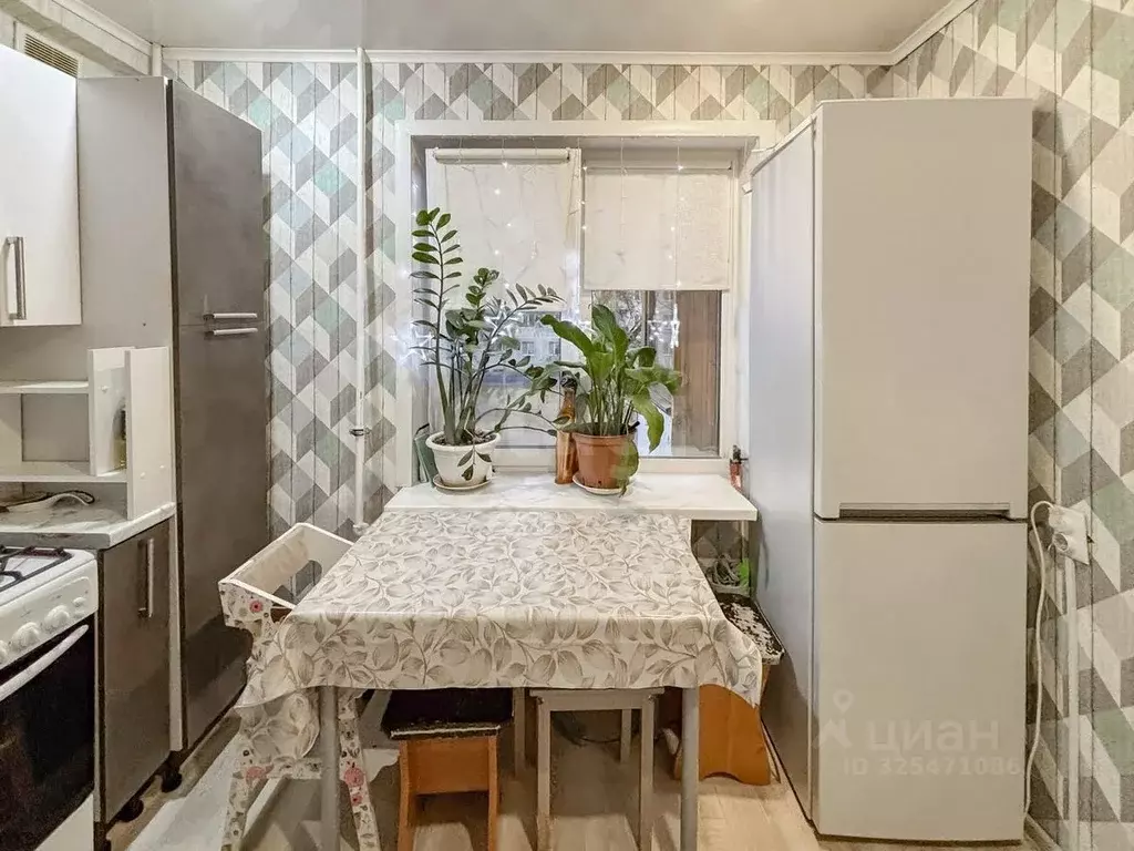 2-к кв. Псковская область, Псков пер. Машиниста, 5 (45.3 м) - Фото 2