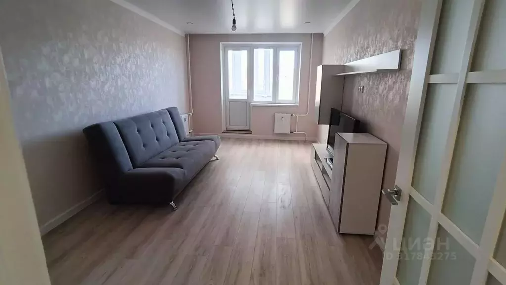2-к кв. Курская область, Курск просп. Вячеслава Клыкова, 76 (58.0 м) - Фото 1