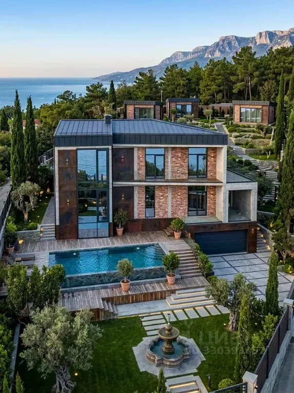 Дом в Крым, Алупка ш. Севастопольское, 74В (230 м) - Фото 1