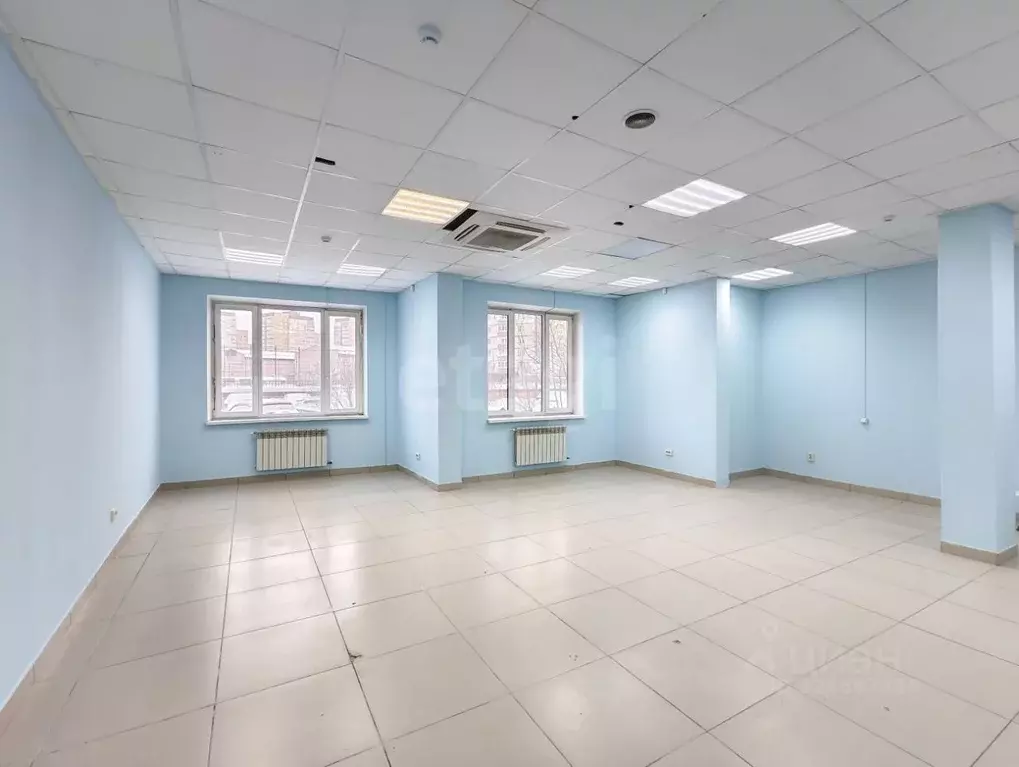 Помещение свободного назначения в Тюменская область, Тюмень Заречный ... - Фото 1