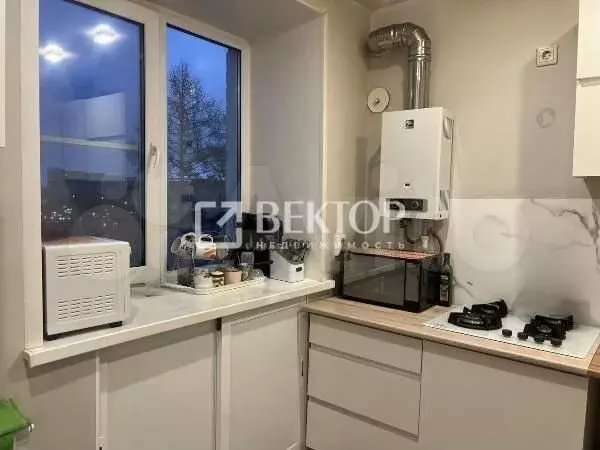 3-к. квартира, 42 м, 5/5 эт. - Фото 1