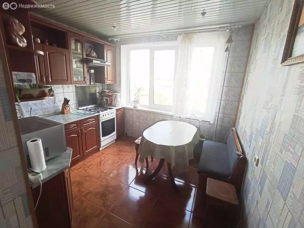 3-комнатная квартира: Коммунар, Рабочий переулок, 4 (73 м) - Фото 1