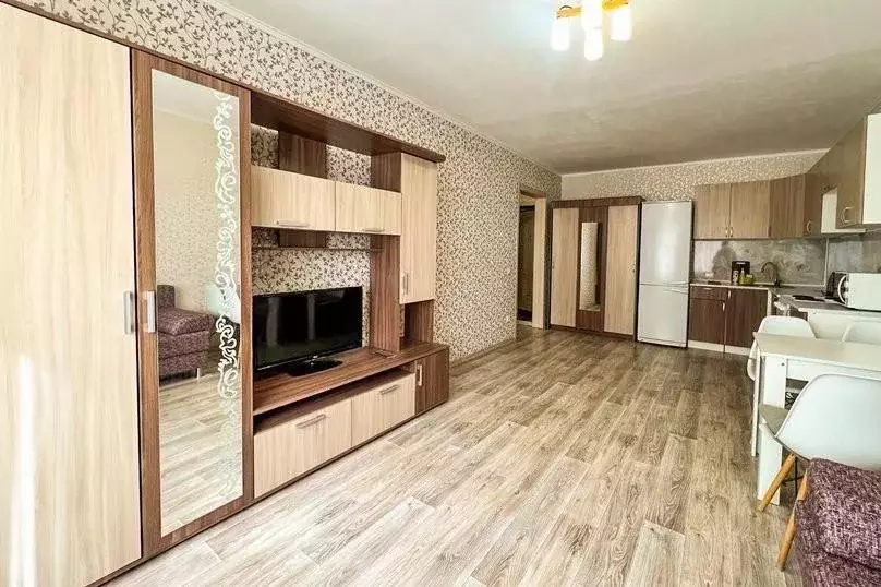 1-к кв. Тюменская область, Тюмень ул. Федюнинского, 62 (36.0 м) - Фото 1