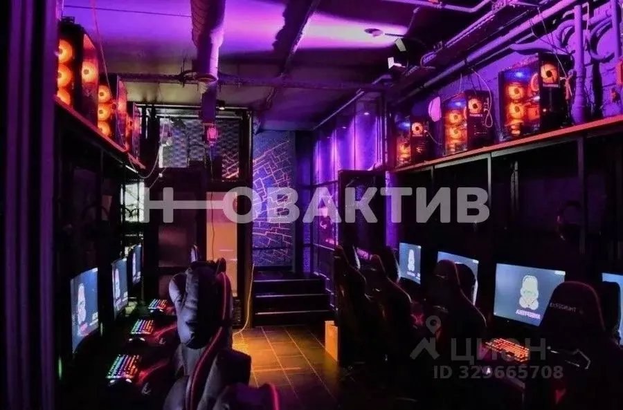 Помещение свободного назначения в Кемеровская область, Прокопьевск ул. ... - Фото 1