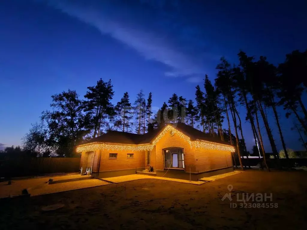 Дом в Воронежская область, Рамонский район, Горожанское с/пос, д. ... - Фото 1