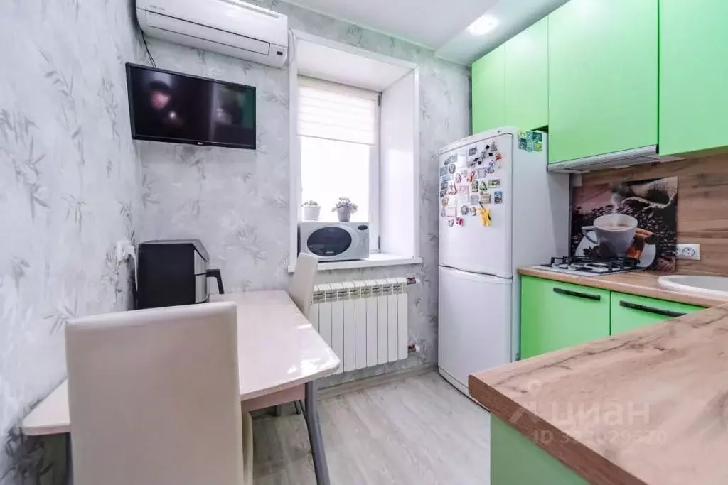 1-к кв. Амурская область, Благовещенск ул. 50 лет Октября, 203 (32.0 ... - Фото 1