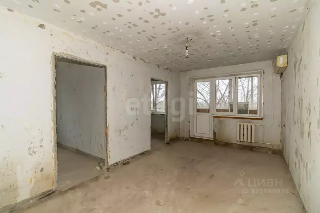 4-к кв. Челябинская область, Челябинск ул. Бурденюка, 16 (61.2 м) - Фото 1