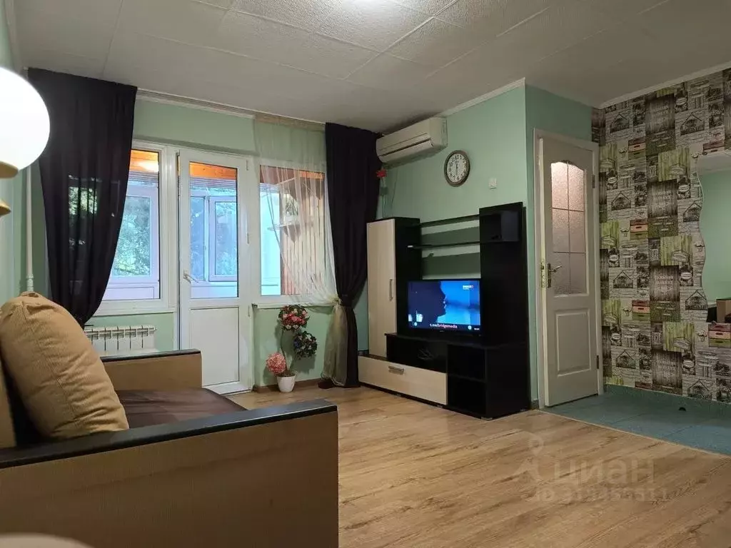 1-к кв. Краснодарский край, Сочи ул. Лазарева, 56 (30.0 м) - Фото 0