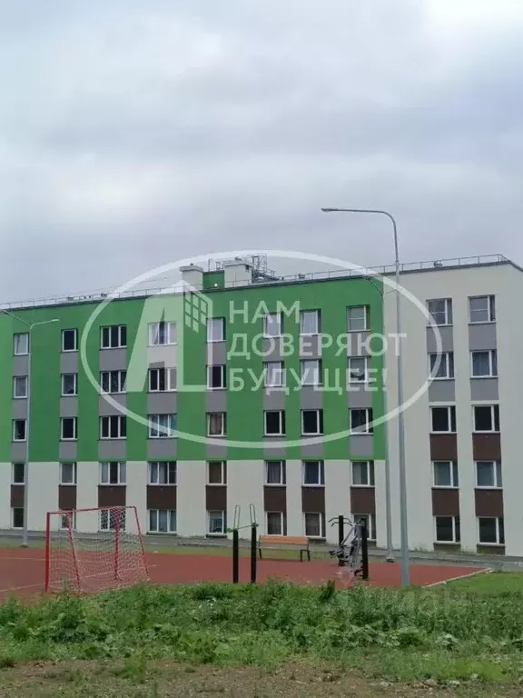 3-к кв. Пермский край, Чусовой ул. Космонавтов, 3А (69.6 м) - Фото 0