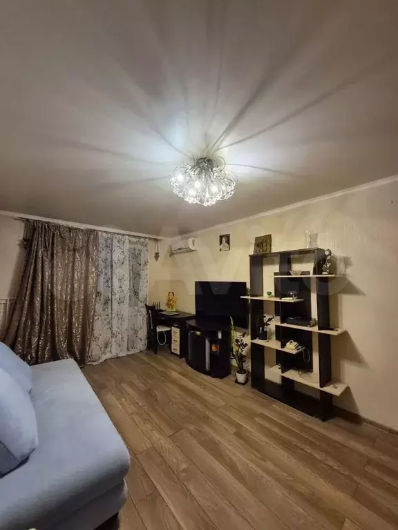 1-к. квартира, 40 м, 5/5 эт. - Фото 1