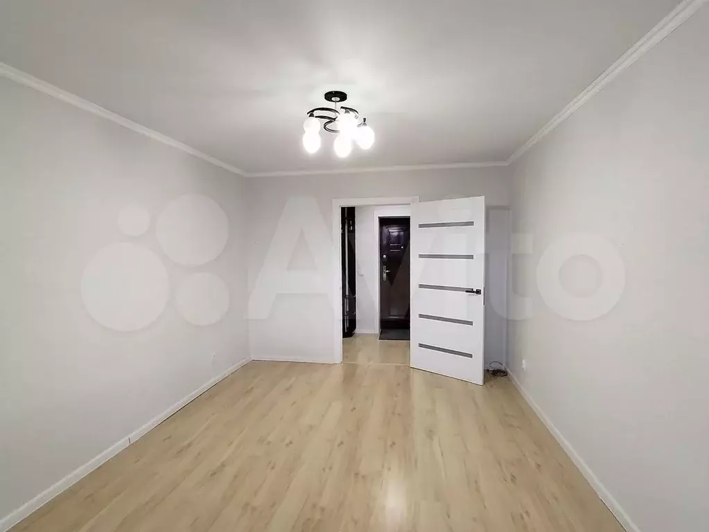 1-к. квартира, 40 м, 8/10 эт. - Фото 0