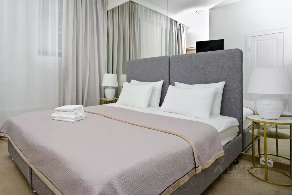 Комната Москва ул. Петровка, 17С5 (15.0 м) - Фото 1