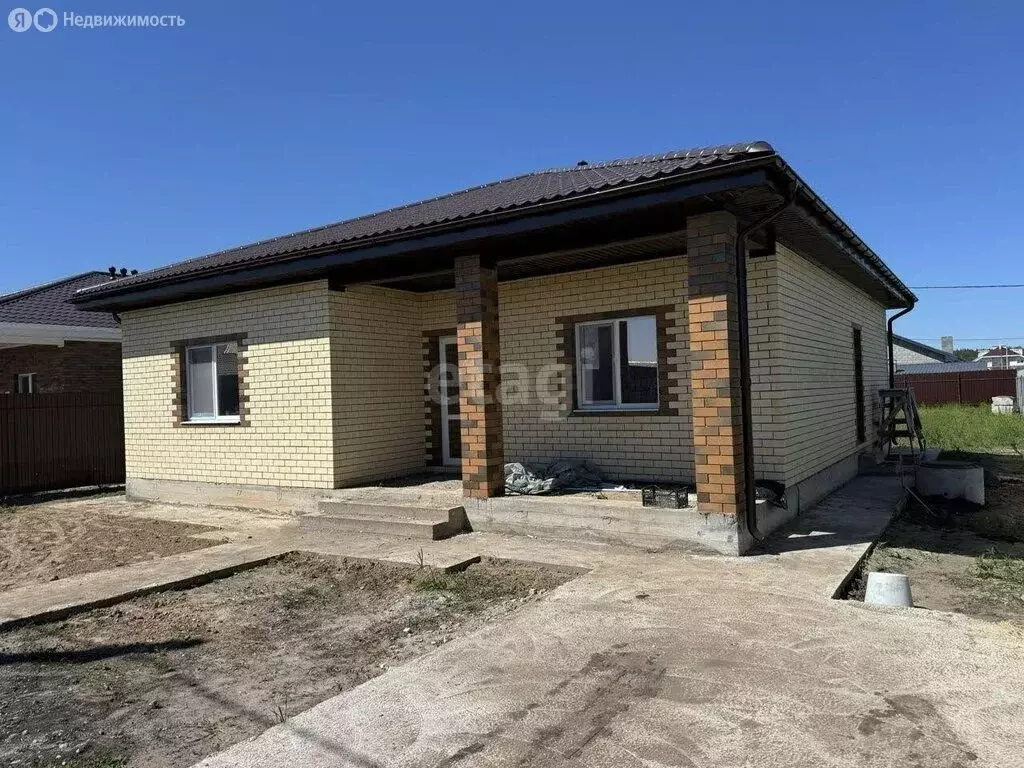 Дом в Подстепки, улица имени Дмитрия Долотовских (140 м) - Фото 1