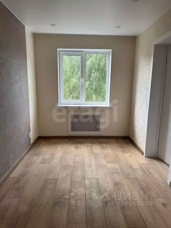 3-к кв. Омская область, Омск просп. Космический, 4 (54.8 м) - Фото 1